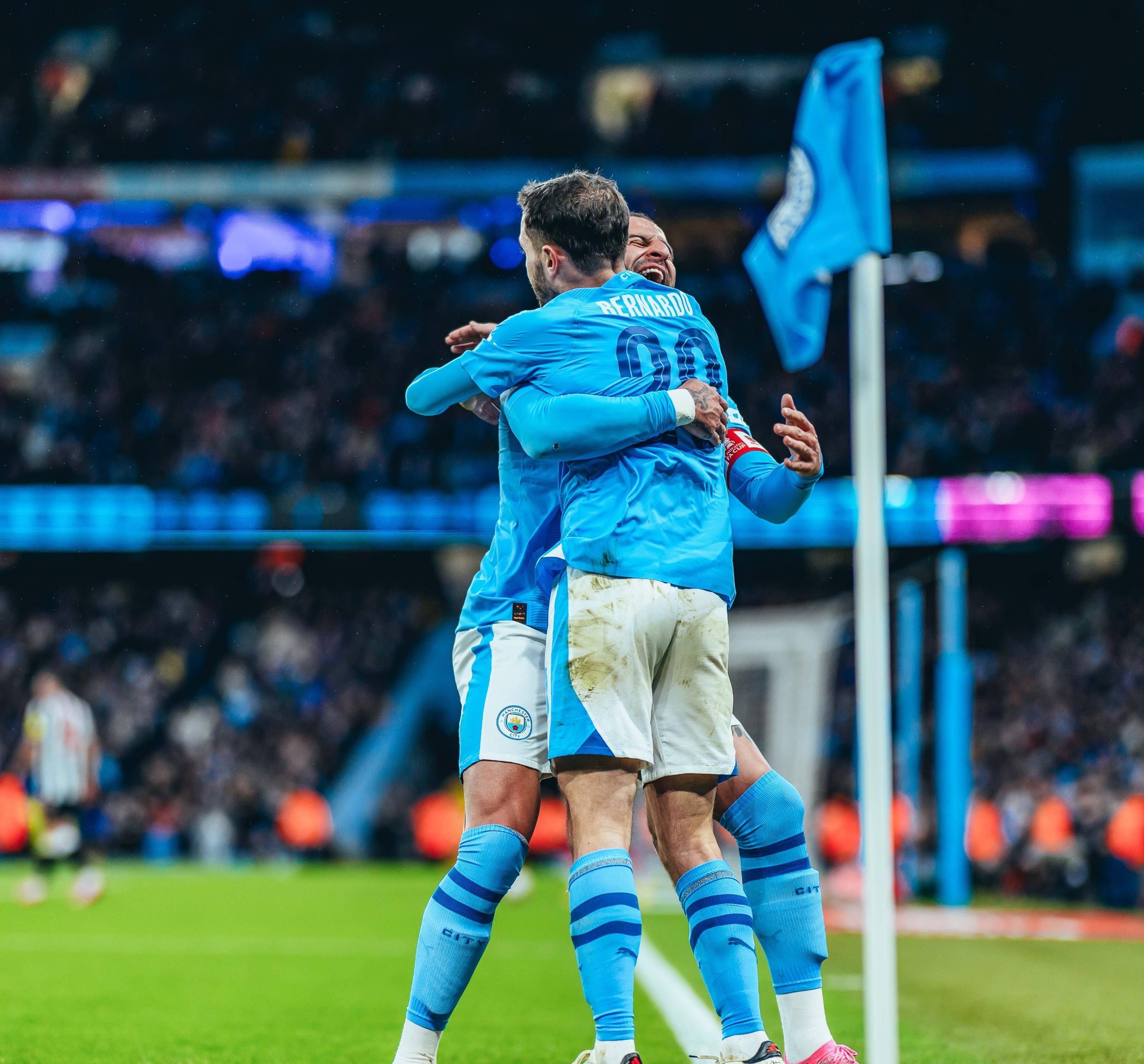 皇马力克曼联，哈兰德梅开二度意甲